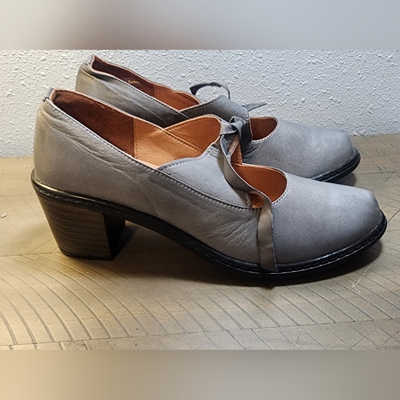 NWT Spring Step Welch grey leather mary janes, size 40 (9). - Picture 3 of 7